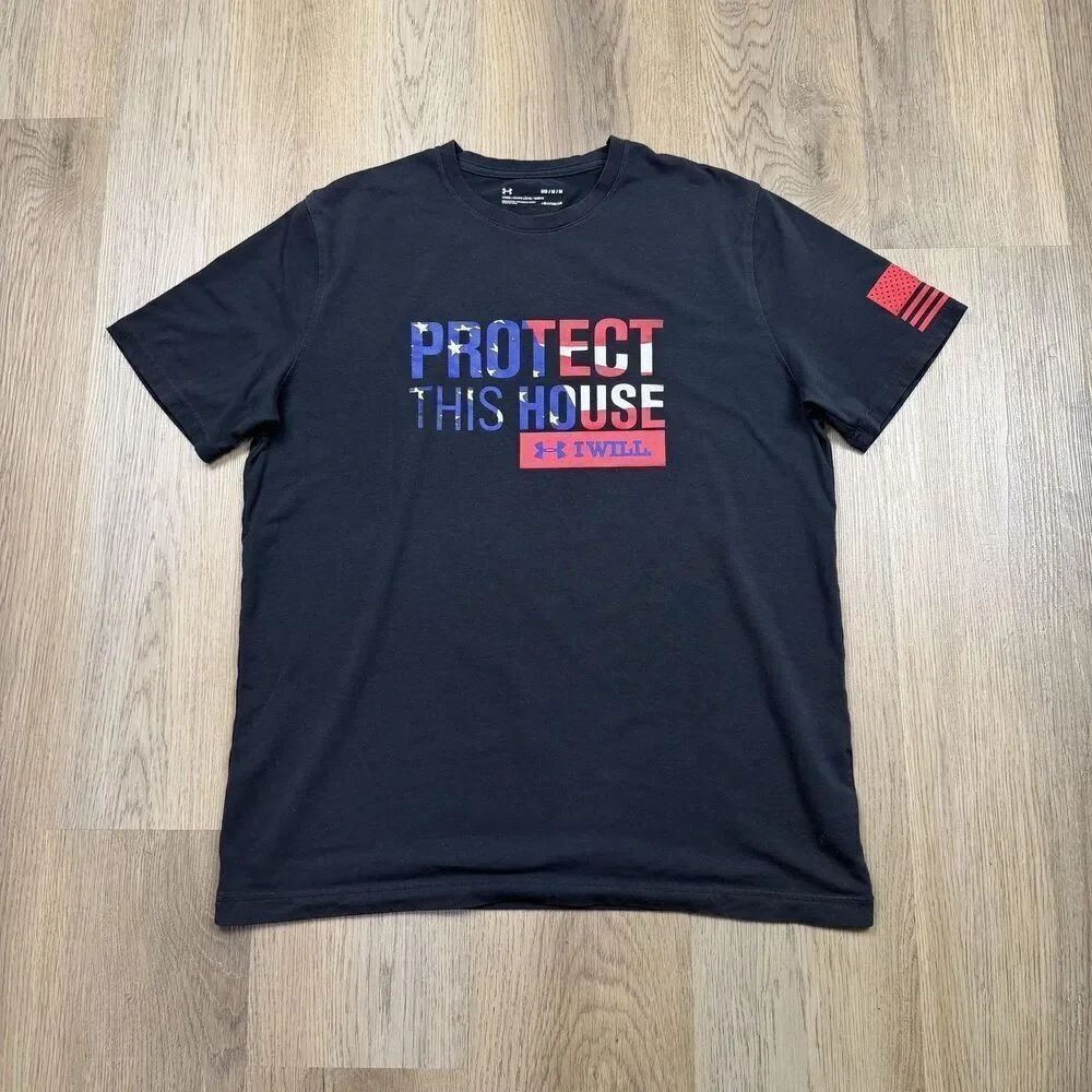 Under Armour HeatGear Shirt Mens Medium Black Protect This House Flag Tee
